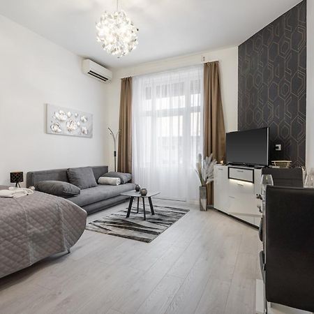Dorsett Heights Apartment Будапеща Екстериор снимка