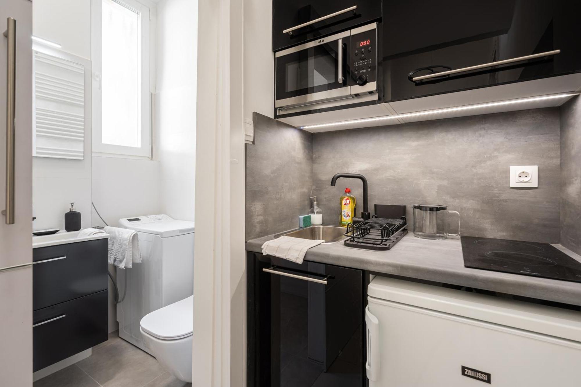 Dorsett Heights Apartment Будапеща Екстериор снимка