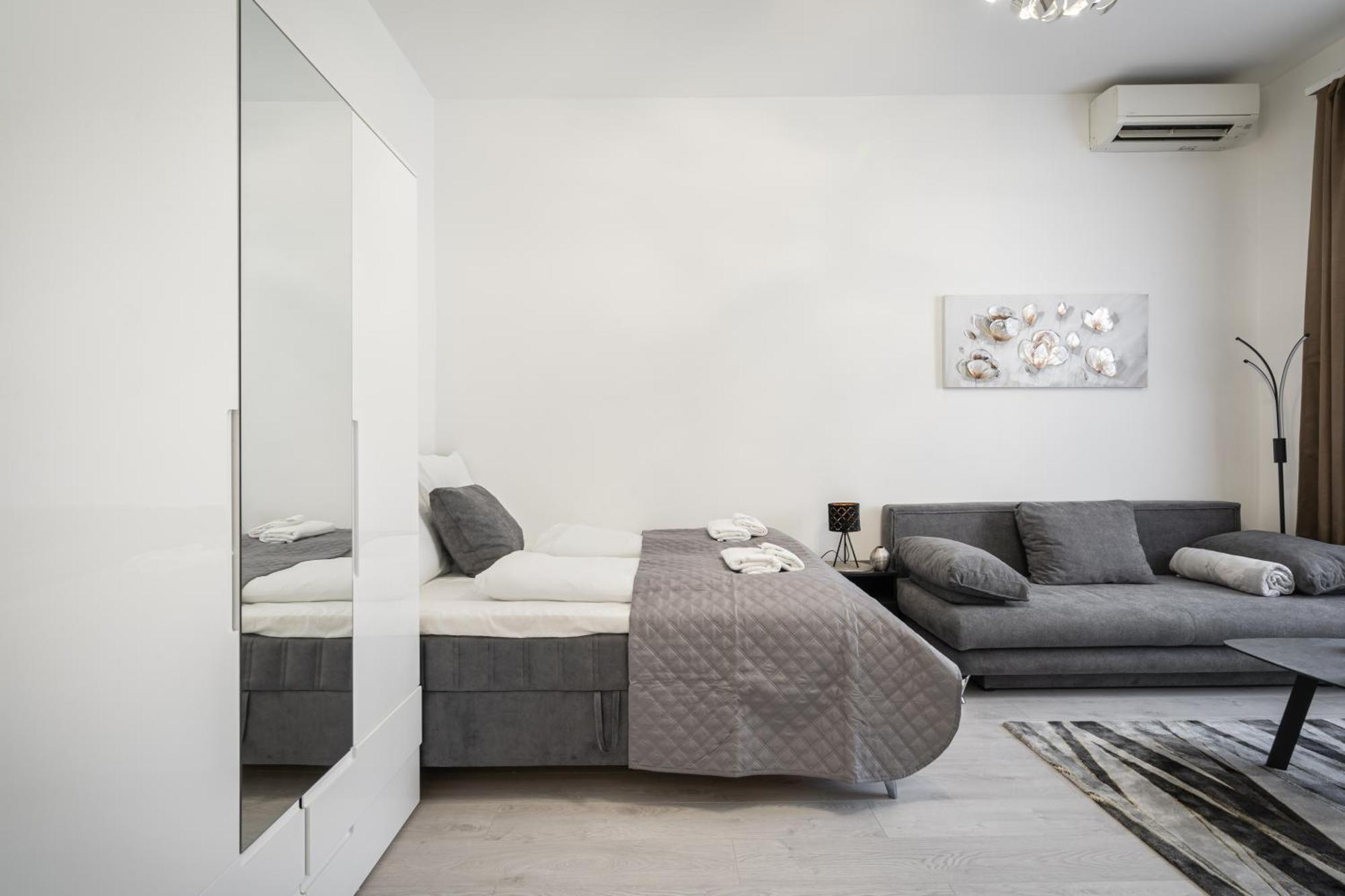 Dorsett Heights Apartment Будапеща Екстериор снимка